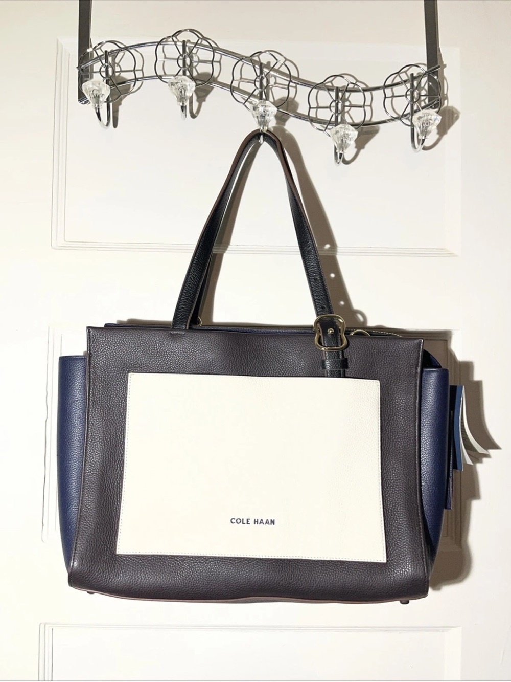 Women’s Purse Handbag Cole Haan Color Block Tote Ivory Navy Blue Black